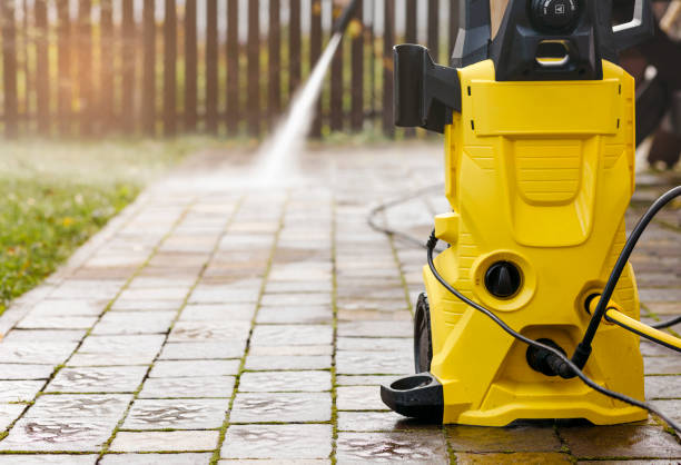 Animal Enclosure Cleaning in Cherry Valley, CA